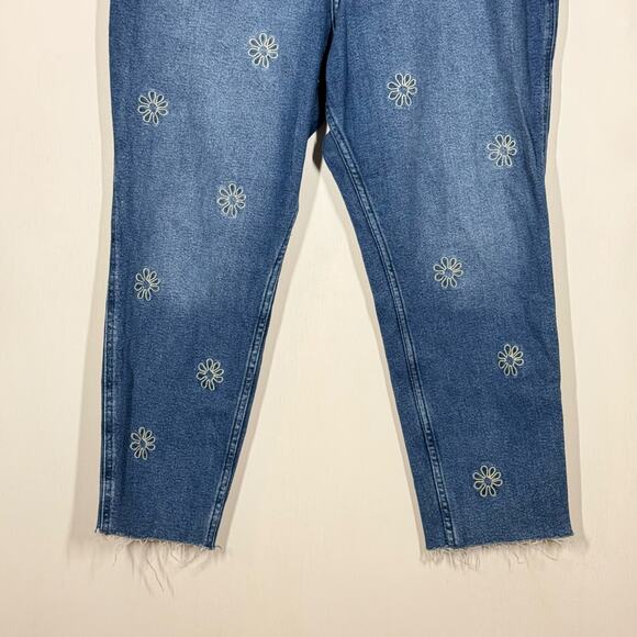 Hollister Mom Jeans Sz 31 Short Blue Embroidered Floral Curvy High Rise Raw Hem - Picture 4 of 10